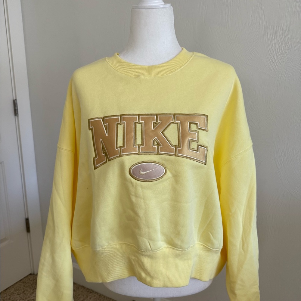 Nike Women's Yellow Sweatshirt